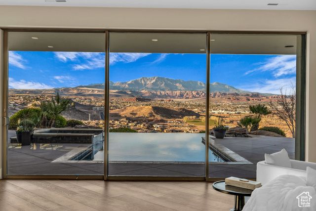 2031 E CLIFF POINT DR, St. George, UT 84790