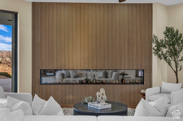 2031 E CLIFF POINT DR, St. George, UT 84790