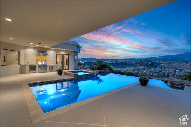 2031 E CLIFF POINT DR, St. George, UT 84790