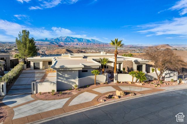 2031 E CLIFF POINT DR, St. George, UT 84790