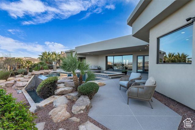 2031 E CLIFF POINT DR, St. George, UT 84790