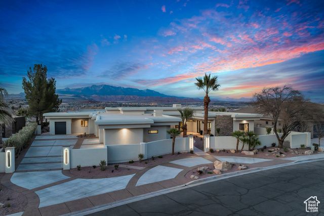 2031 E CLIFF POINT DR, St. George, UT 84790