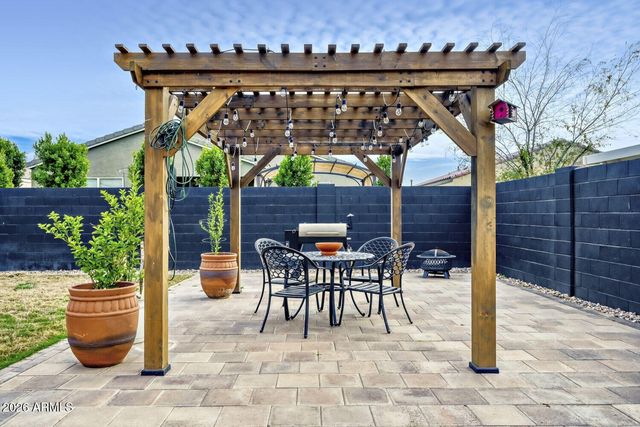 363 W CHASKA Trail, San Tan Valley, AZ 85140