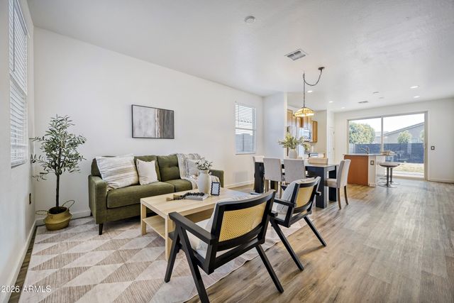 363 W CHASKA Trail, San Tan Valley, AZ 85140