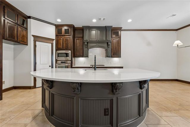 18300 Salvador Road, Edmond, OK 73012