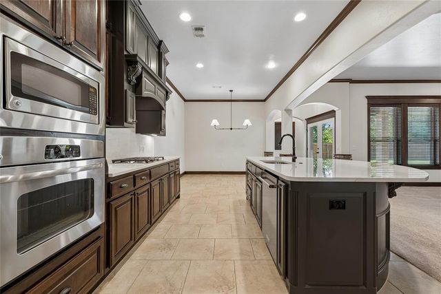 18300 Salvador Road, Edmond, OK 73012