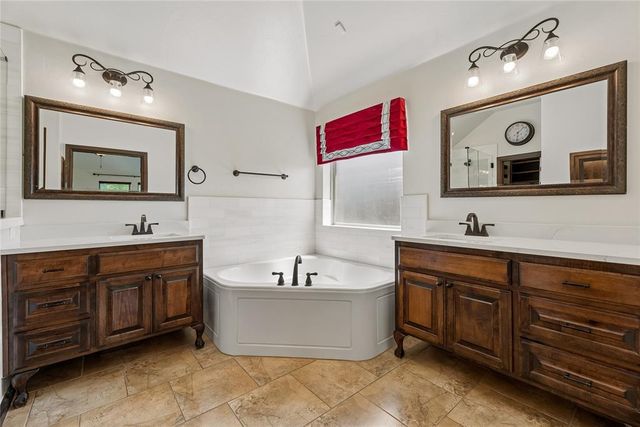 18300 Salvador Road, Edmond, OK 73012