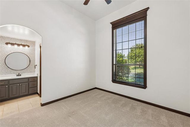 18300 Salvador Road, Edmond, OK 73012