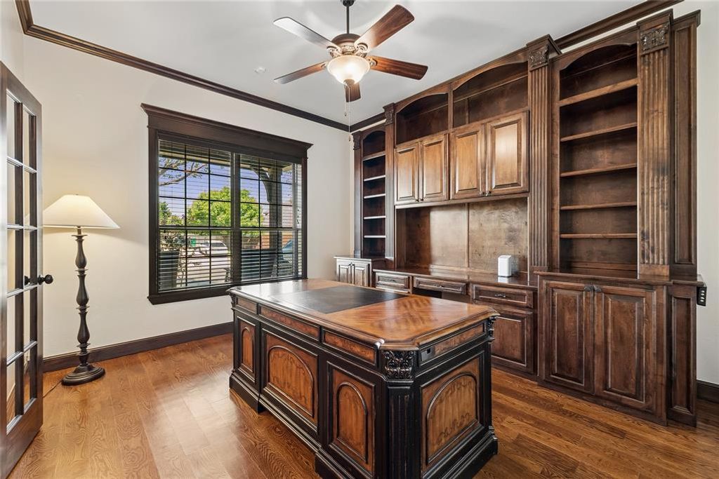 Image 5 of property listing at 18300 Salvador Road, Edmond, OK 73012