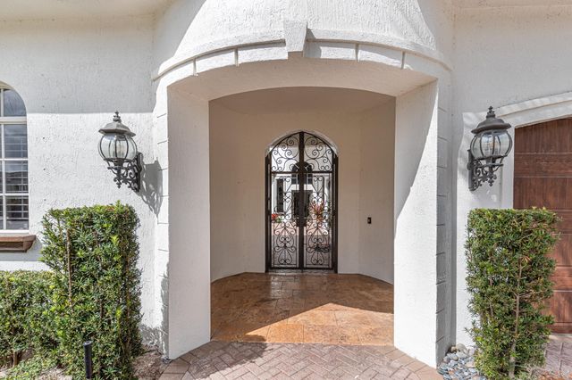 17550 Circle Pond Court, Boca Raton, FL 33496