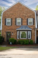 1400 River Birch RN, Chesapeake, VA 23320