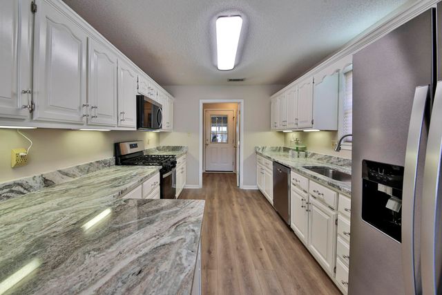 366 KINGS DR, Atoka, TN 38004