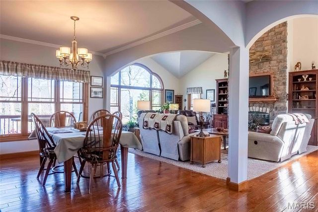 29061 State Highway Y, Jonesburg, MO 63351