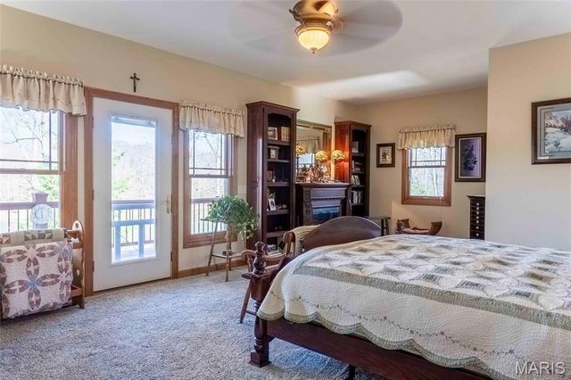 29061 State Highway Y, Jonesburg, MO 63351