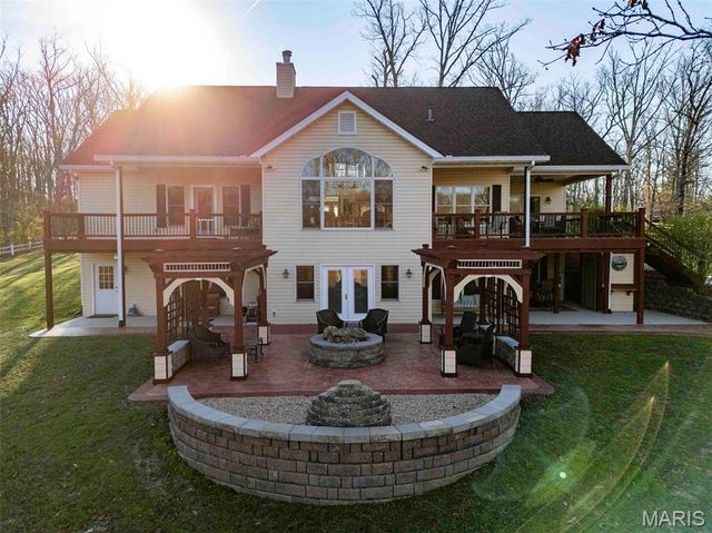 29061 State Highway Y, Jonesburg, MO 63351
