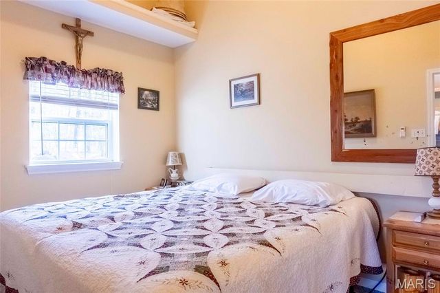 29061 State Highway Y, Jonesburg, MO 63351