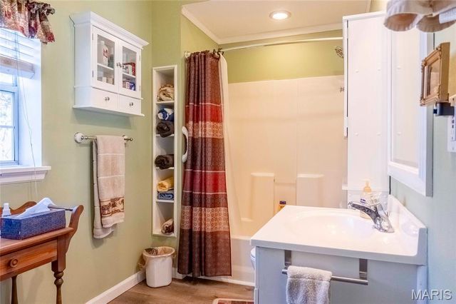 29061 State Highway Y, Jonesburg, MO 63351
