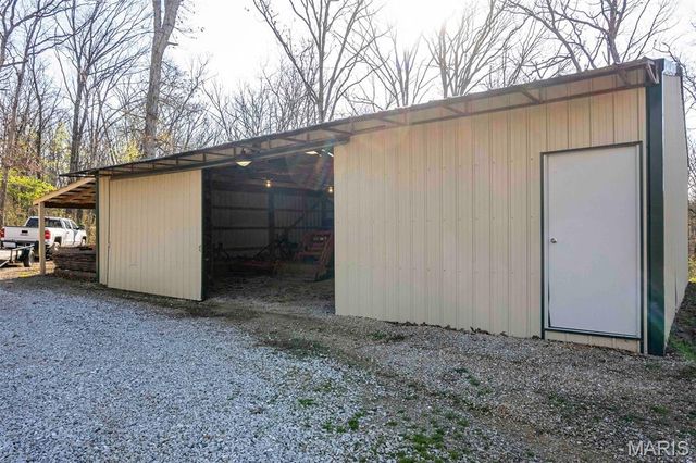 29061 State Highway Y, Jonesburg, MO 63351