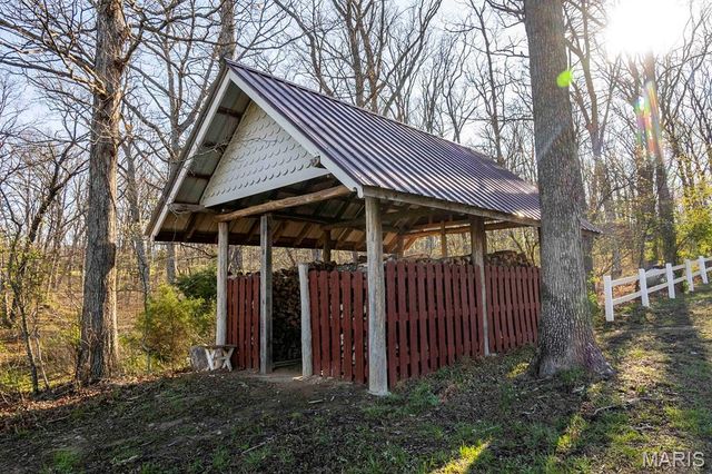 29061 State Highway Y, Jonesburg, MO 63351