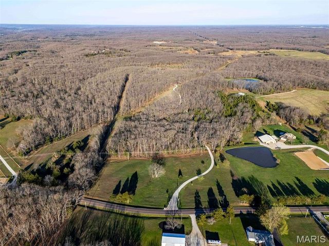 29061 State Highway Y, Jonesburg, MO 63351