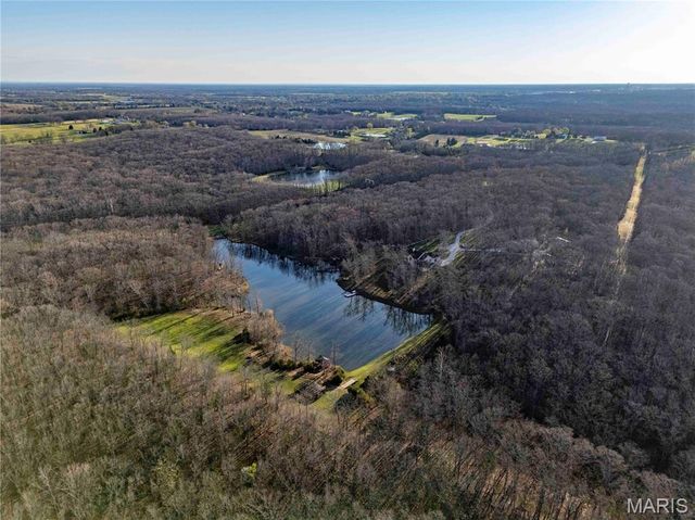 29061 State Highway Y, Jonesburg, MO 63351