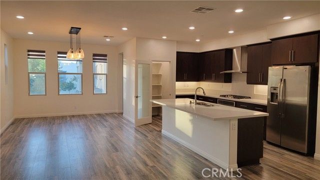 112 Acamar, Irvine, CA 92618