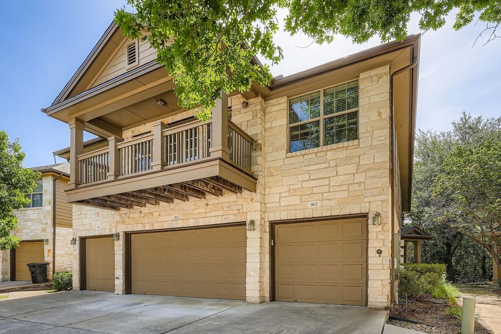 1310 Parmer LN 902, Austin, TX 78727