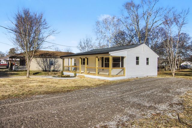 206 Moreland Ave, Shelbyville, TN 37160