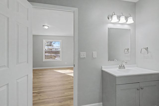 206 Moreland Ave, Shelbyville, TN 37160