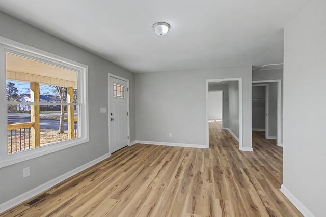 206 Moreland Ave, Shelbyville, TN 37160