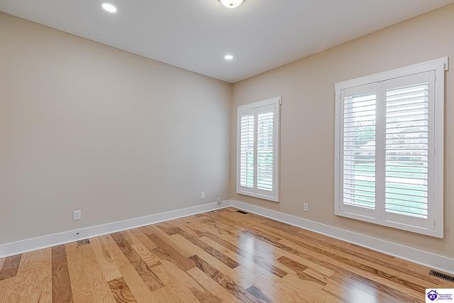 224 Beckley Woods Drive, Elizabethtown, KY 42701