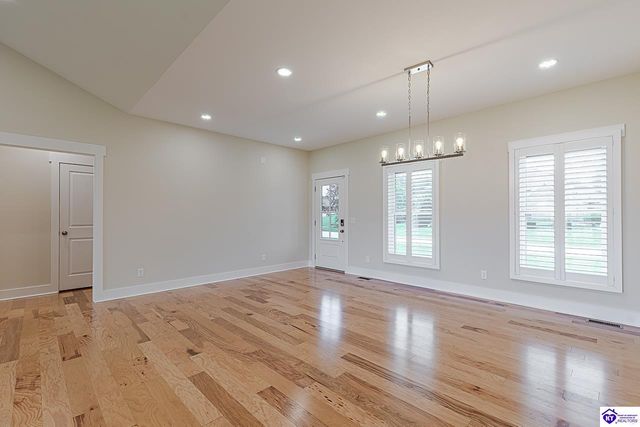 224 Beckley Woods Drive, Elizabethtown, KY 42701