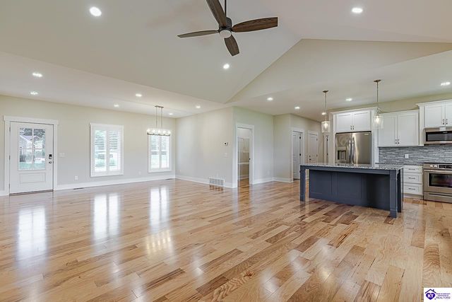 224 Beckley Woods Drive, Elizabethtown, KY 42701