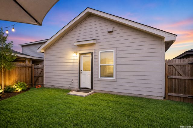 13865 Llama Pl, San Antonio, TX 78252
