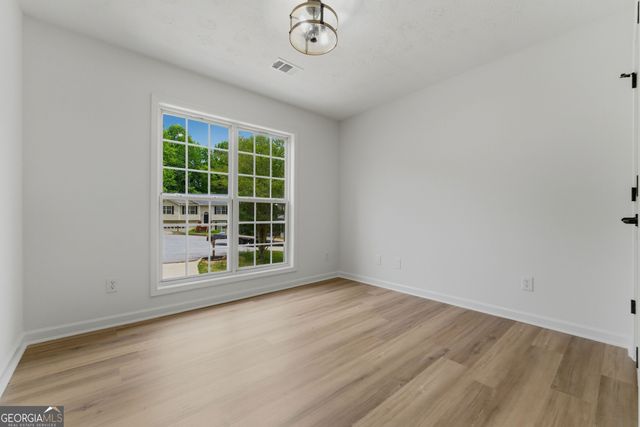 515 Ashland Manor Drive, Lawrenceville, GA 30045