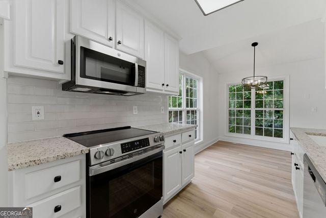 515 Ashland Manor Drive, Lawrenceville, GA 30045