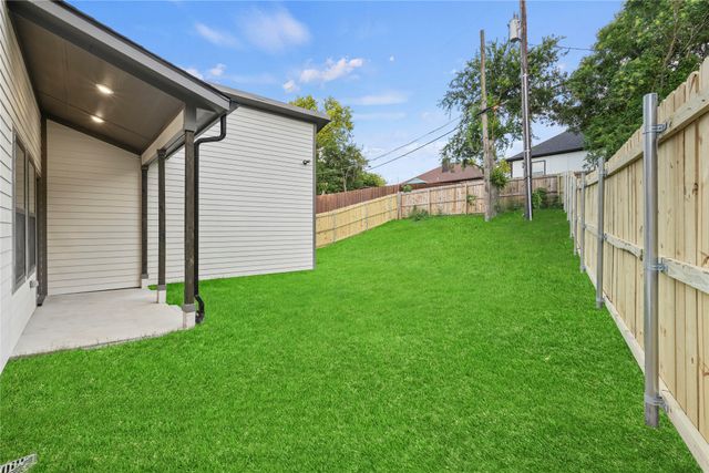 2508 Kool Avenue, Dallas, TX 75241