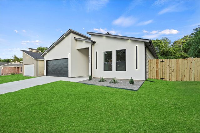 2508 Kool Avenue, Dallas, TX 75241