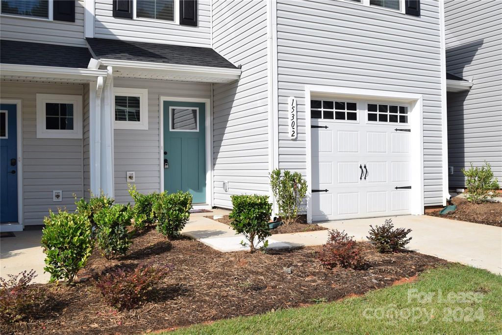 1530 39th Avenue Loop NE 2, Hickory, NC 28601