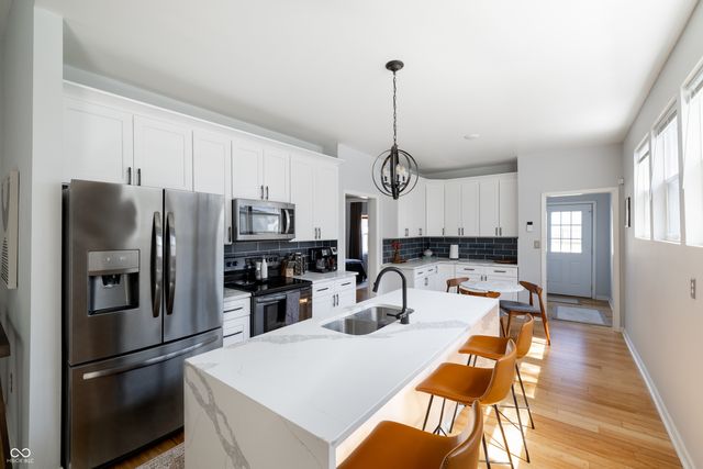 1121 Laurel Street, Indianapolis, IN 46203