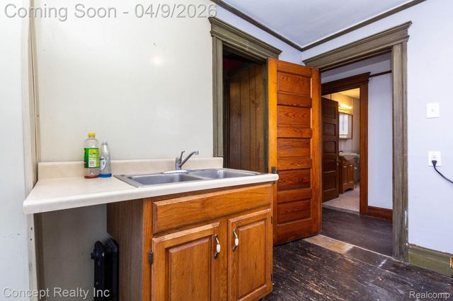 1489 Clark Street, Detroit, MI 48209