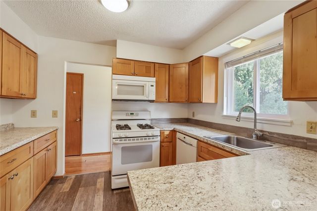 194 May Street W, Port Orchard, WA 98366