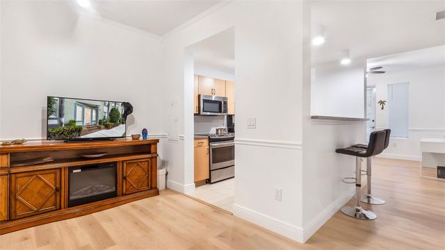 533 NE 3rd Avenue, Fort Lauderdale, FL 33301