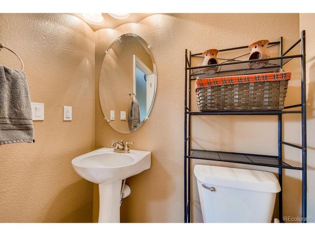 3076 Meadowbrook Pl, Dacono, CO 80514