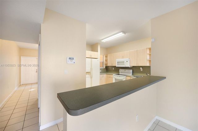 940 SW 6th Ave, Florida City, FL 33034