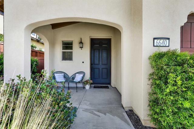 6640 Hollyleaf Court, Carlsbad, CA 92011