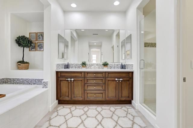 6640 Hollyleaf Court, Carlsbad, CA 92011