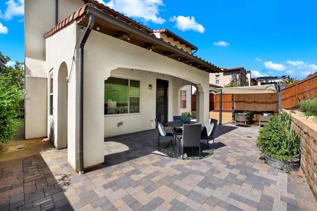 6640 Hollyleaf Court, Carlsbad, CA 92011