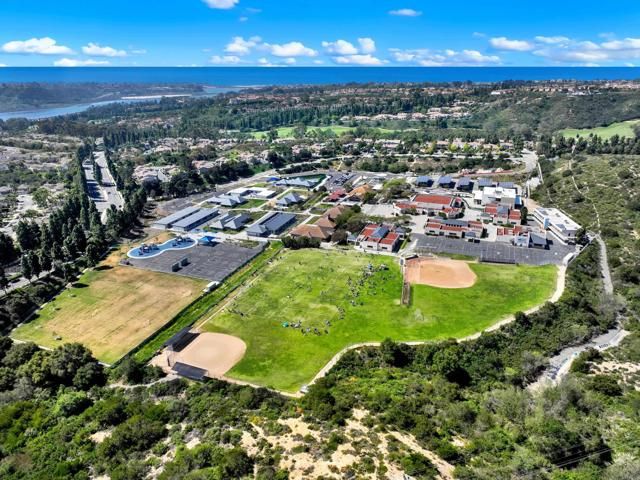 6640 Hollyleaf Court, Carlsbad, CA 92011