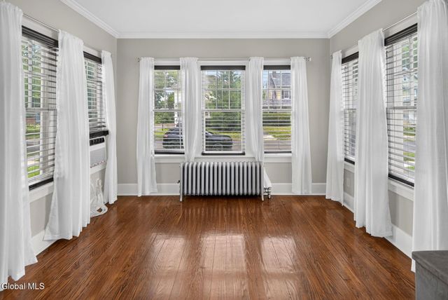 1170 Sumner Avenue, Schenectady, NY 12309